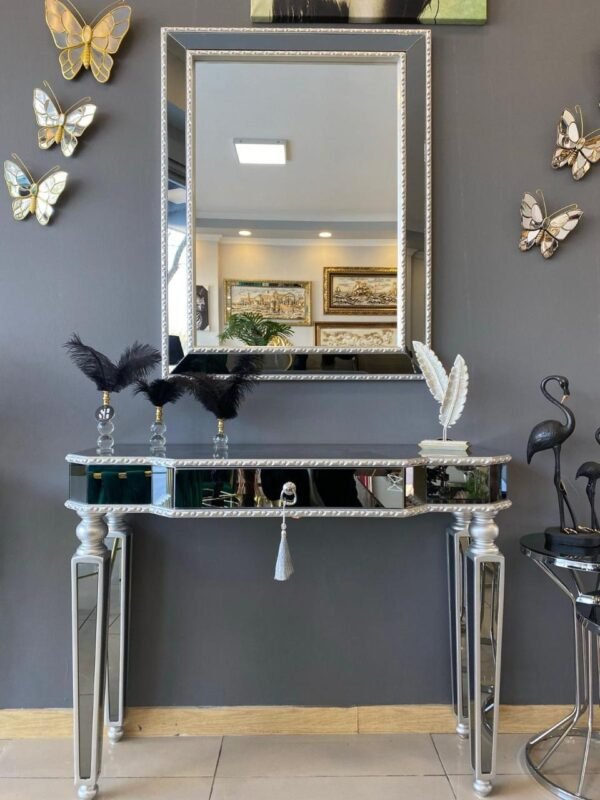 Chiffonier