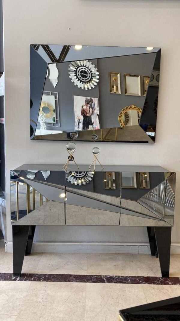 Chiffonier