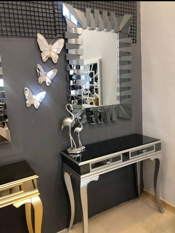Chiffonier