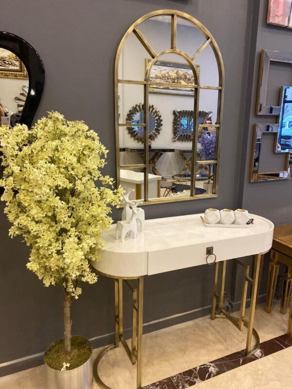 Chiffonier